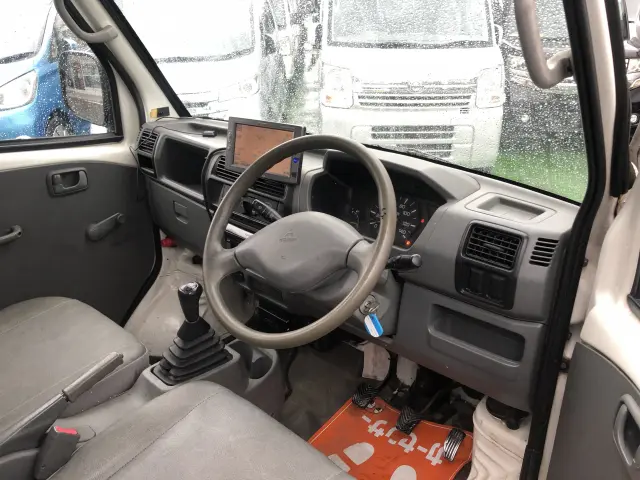 三菱 ミニキャブトラック LE-U61T(2WD)の写真28