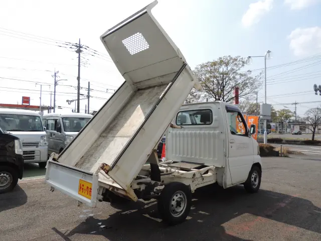 三菱 ミニキャブトラック GBD-U62T(4WD)の写真12