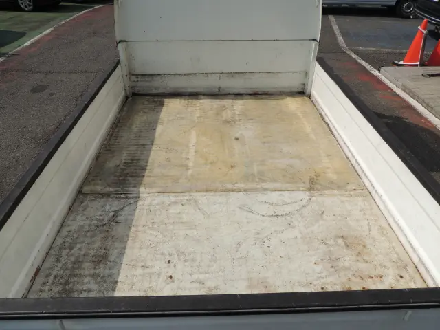 三菱 ミニキャブトラック GBD-U62T(4WD)の写真15