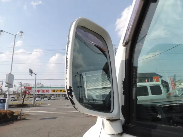 三菱 ミニキャブトラック GBD-U62T(4WD)の写真27