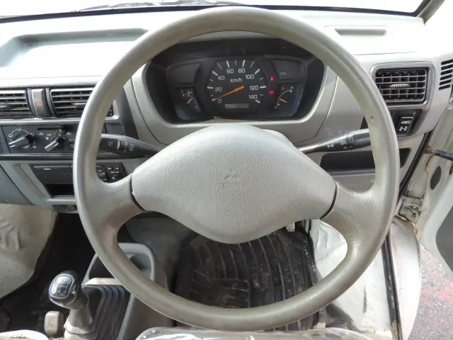 三菱 ミニキャブトラック GBD-U62T(4WD)の写真37