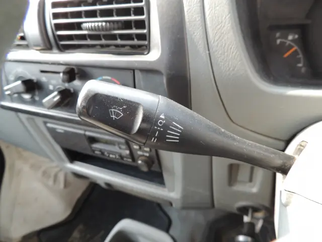 三菱 ミニキャブトラック GBD-U62T(4WD)の写真40