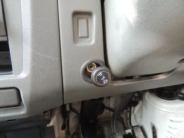 三菱 ミニキャブトラック GBD-U62T(4WD)の写真46