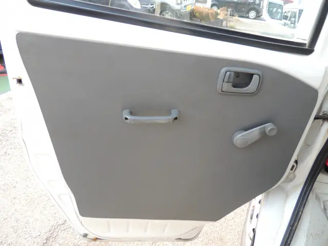 三菱 ミニキャブトラック GBD-U62T(4WD)の写真49