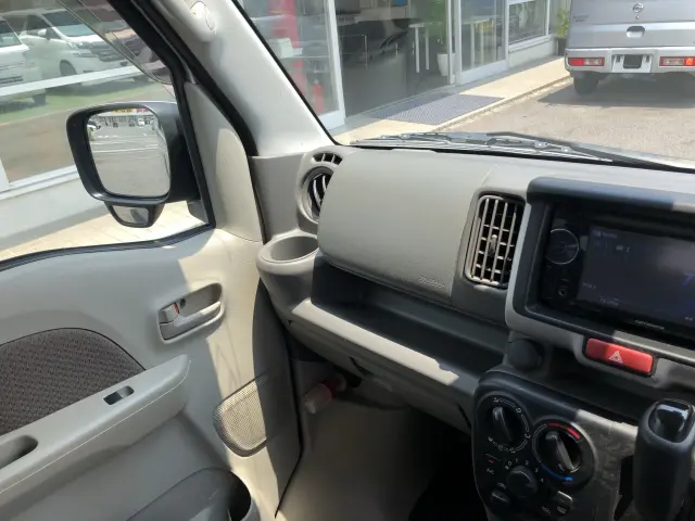 日産 クリッパーバン HBD-DR17V(2WD)の写真48