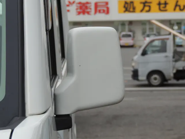 三菱 ミニキャブバン HBD-DS17V(2WD)の写真14