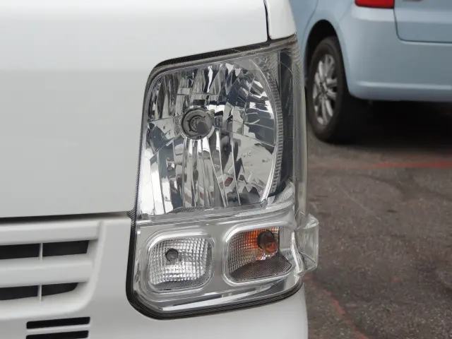 三菱 ミニキャブバン HBD-DS17V(2WD)の写真16