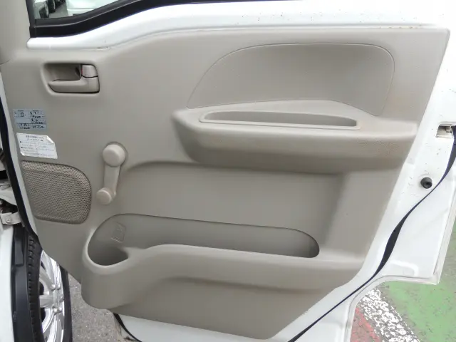三菱 ミニキャブバン HBD-DS17V(2WD)の写真24
