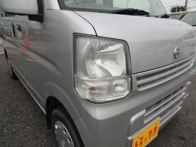 日産 クリッパーバン HBD-DR17V(4WD)の写真3