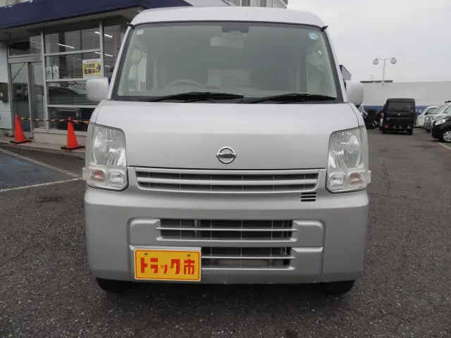 日産 クリッパーバン HBD-DR17V(4WD)の写真8