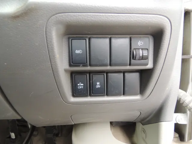 日産 クリッパーバン HBD-DR17V(4WD)の写真36
