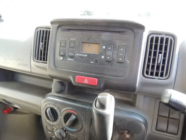 日産 クリッパーバン HBD-DR17V(2WD)の写真34