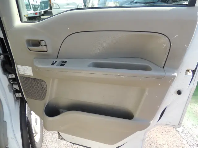 日産 クリッパーバン HBD-DR17V(2WD)の写真28