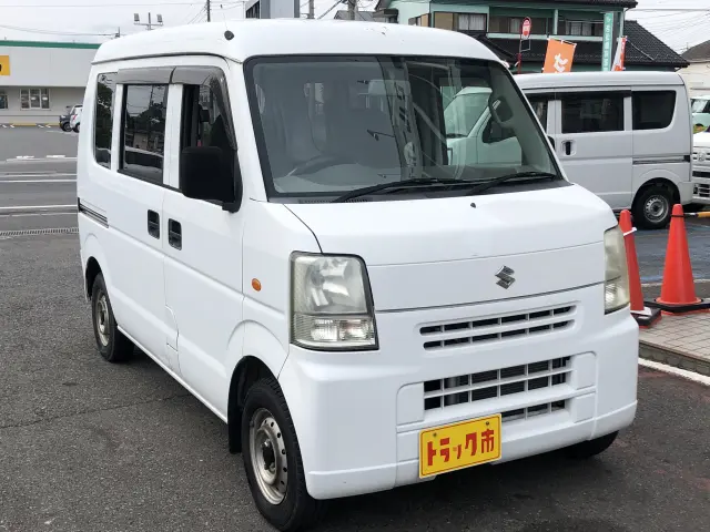 スズキ エブリイ EBD-DA64V(2WD)の写真3