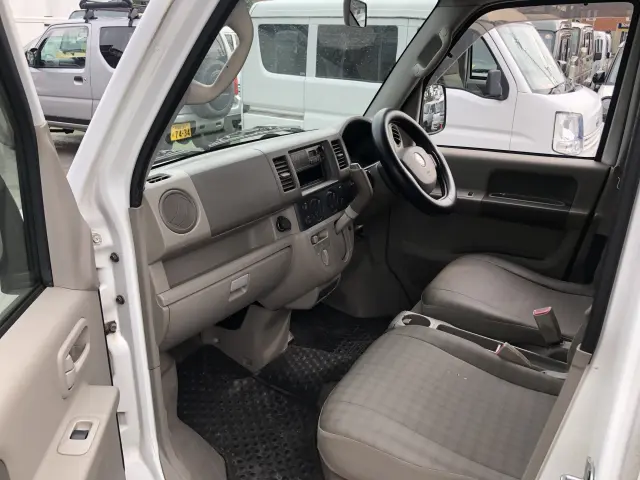 スズキ エブリイ EBD-DA64V(2WD)の写真30