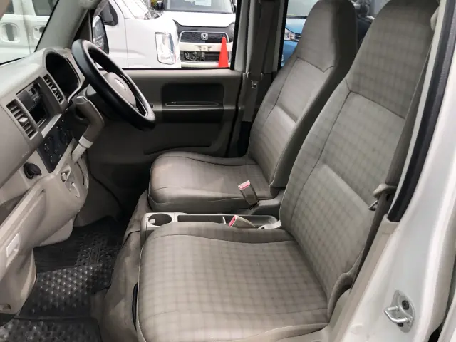 スズキ エブリイ EBD-DA64V(2WD)の写真31