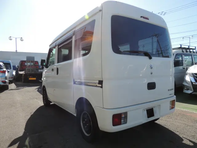 スズキ エブリイ HBD-DA17V(2WD)の写真12