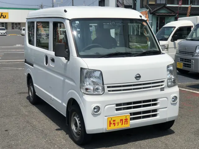 日産 クリッパーバン HBD-DR17V(4WD)の写真3