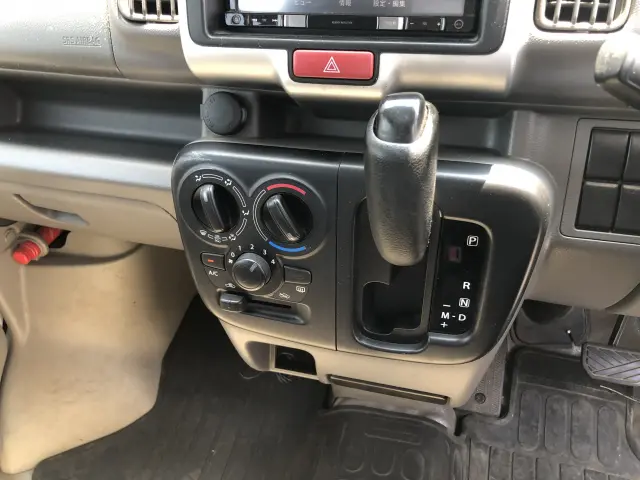日産 クリッパーバン HBD-DR17V(4WD)の写真42