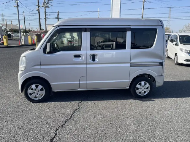 スズキ エブリイ HBD-DA17V(2WD)の写真8