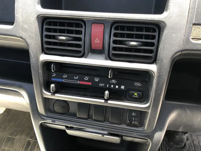 スズキ キャリイ EBD-DA16T(2WD)の写真38