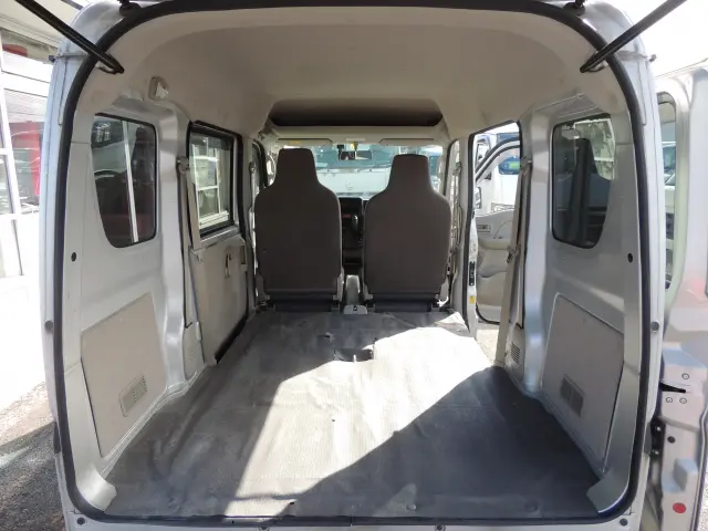 スズキ エブリイ HBD-DA17Vの写真26