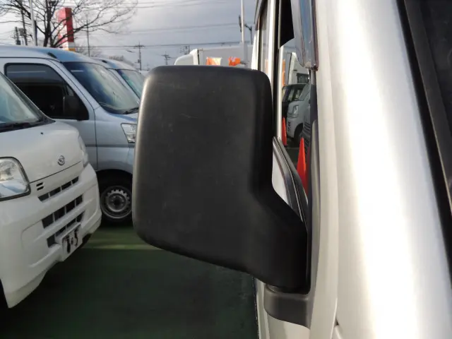 スズキ エブリイ HBD-DA17V(2WD)の写真14