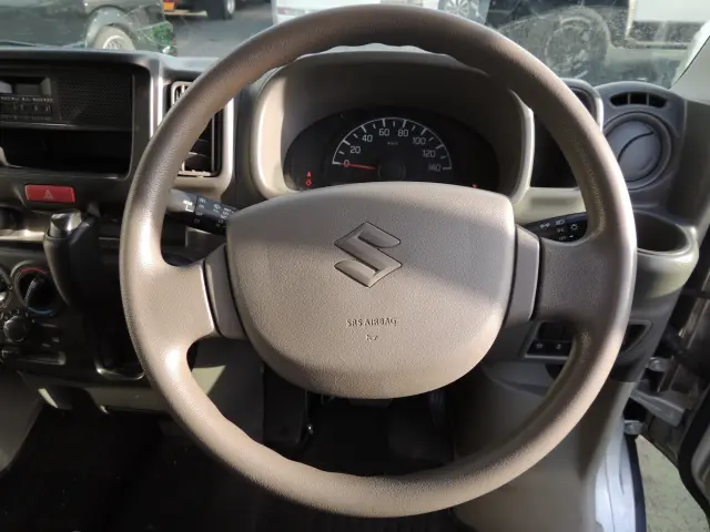 スズキ エブリイ HBD-DA17V(2WD)の写真27