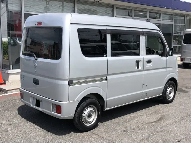 スズキ エブリイ HBD-DA17V(2WD)の写真6
