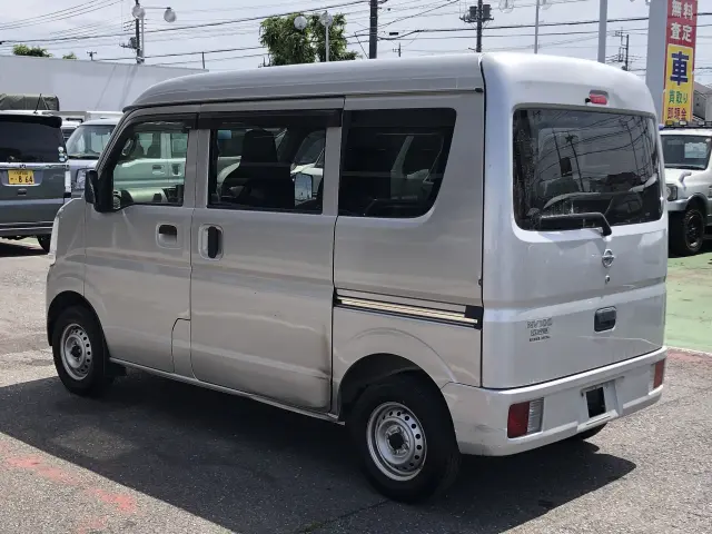 スズキ エブリイ HBD-DA17V(2WD)の写真10