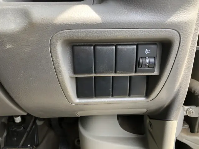 スズキ エブリイ HBD-DA17V(2WD)の写真38