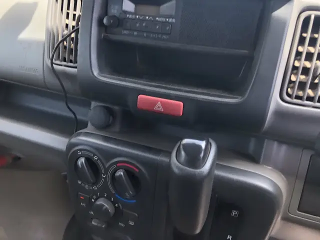 スズキ エブリイ HBD-DA17V(2WD)の写真40