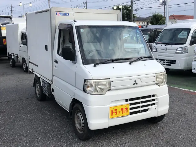 三菱 ミニキャブトラック GBD-U61T(2WD)の写真3