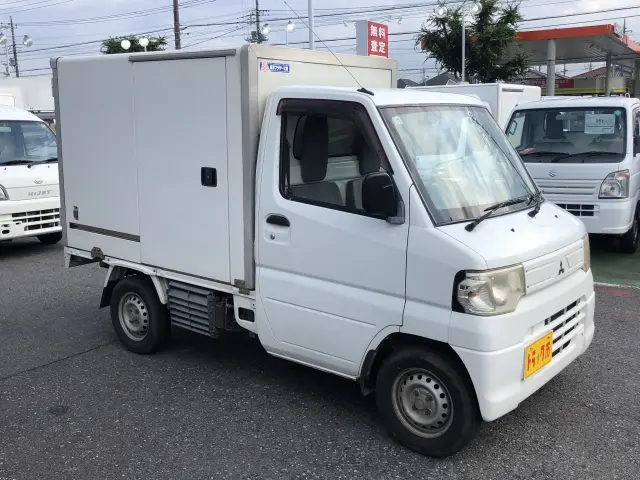 三菱 ミニキャブトラック GBD-U61T(2WD)の写真4