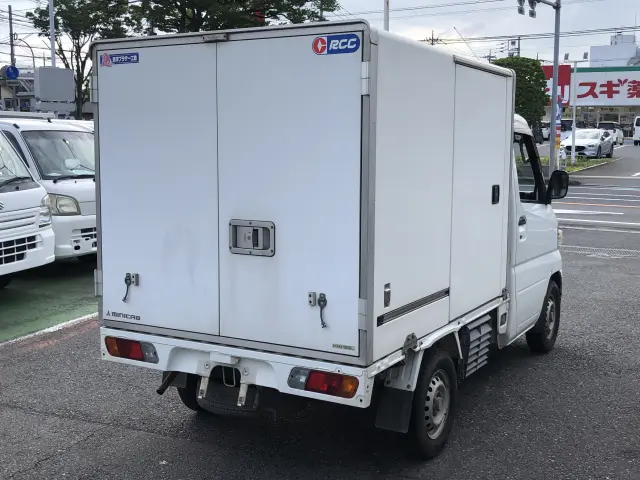 三菱 ミニキャブトラック GBD-U61T(2WD)の写真9