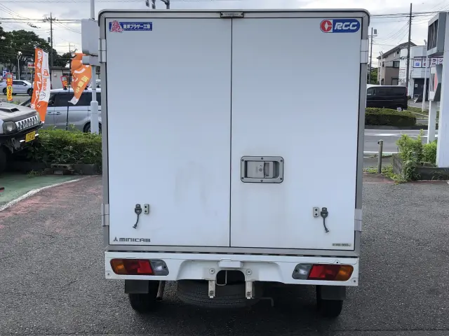 三菱 ミニキャブトラック GBD-U61T(2WD)の写真11