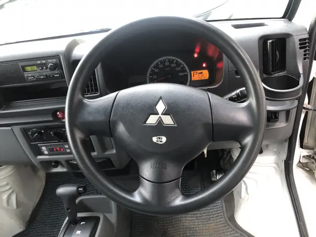 三菱 ミニキャブトラック GBD-U61T(2WD)の写真31
