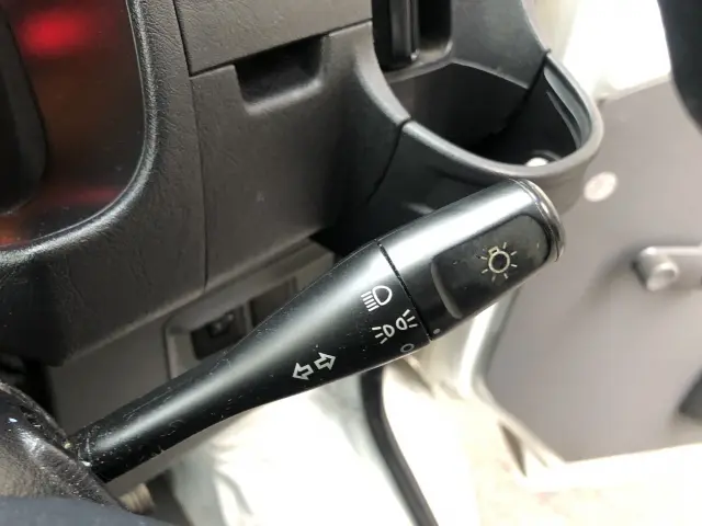 三菱 ミニキャブトラック GBD-U61T(2WD)の写真33