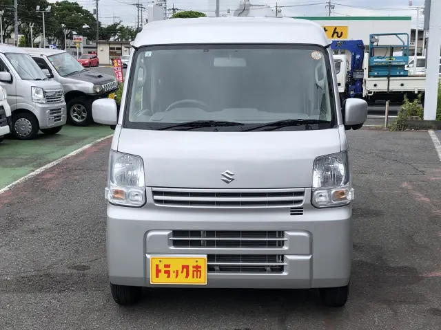 スズキ エブリイ HBD-DA17V(4WD)の写真2
