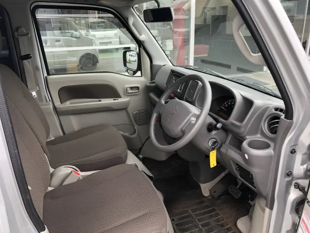 スズキ エブリイ HBD-DA17V(4WD)の写真20
