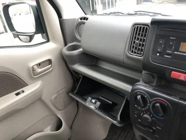 スズキ エブリイ HBD-DA17V(4WD)の写真44