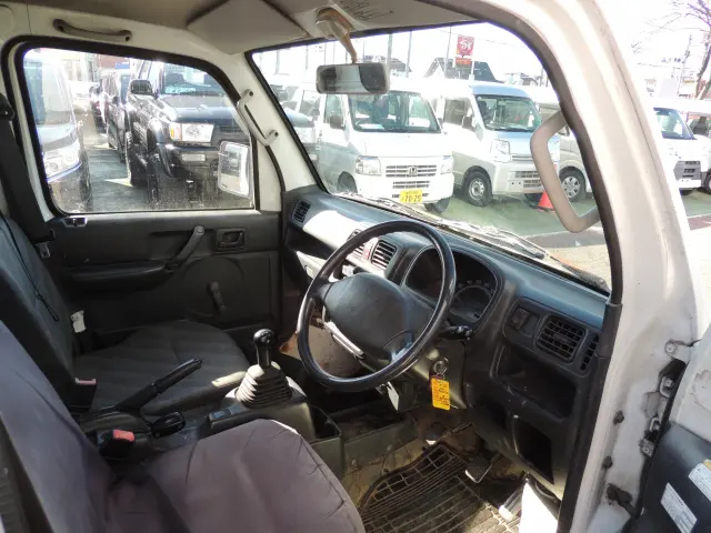 スズキ キャリイ LE-DA63T(4WD)の写真16