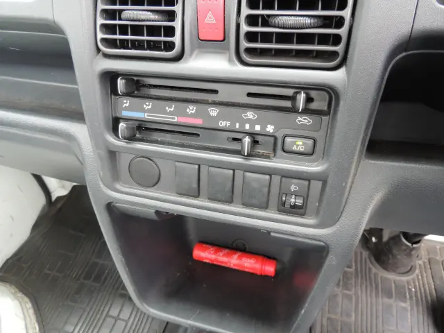 スズキ キャリイ EBD-DA16T(2WD)の写真31
