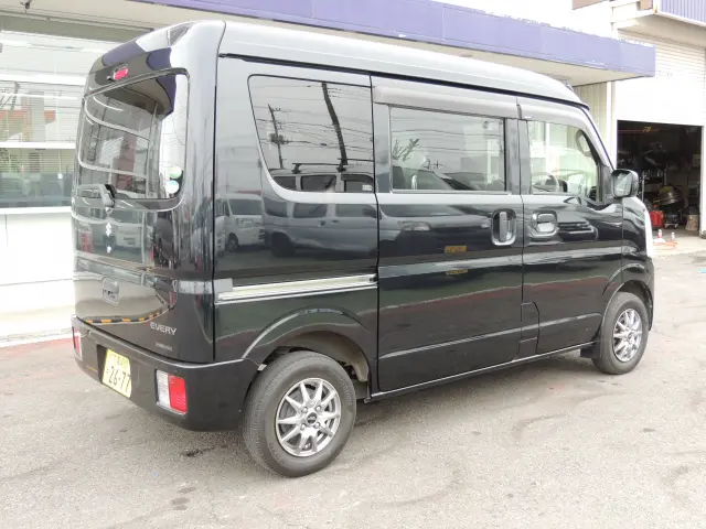 スズキ エブリイ HBD-DA17V(2WD)の写真6