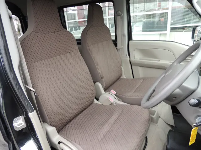 スズキ エブリイ HBD-DA17V(2WD)の写真24