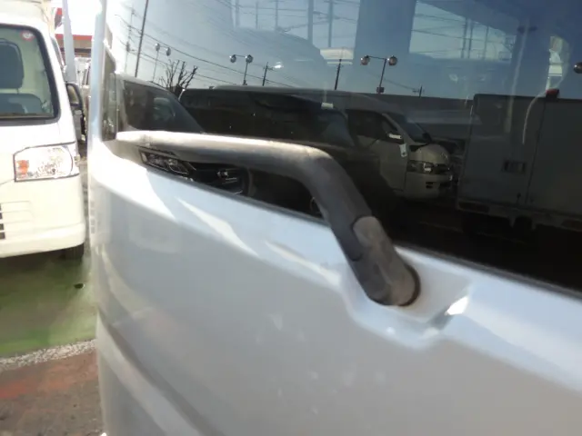 スズキ エブリイ HBD-DA17V(2WD)の写真13