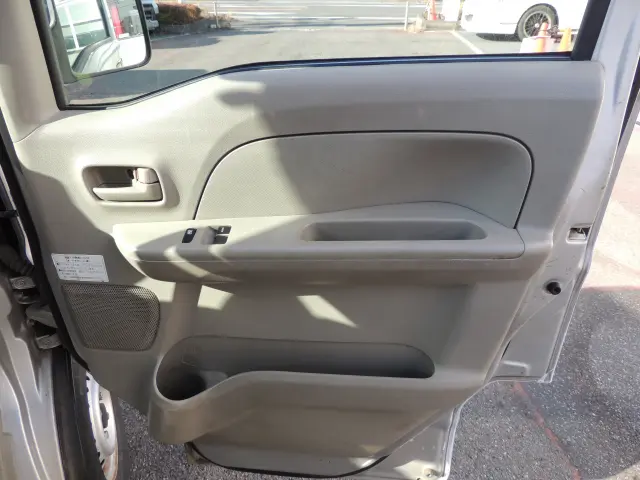 スズキ エブリイ HBD-DA17V(2WD)の写真18