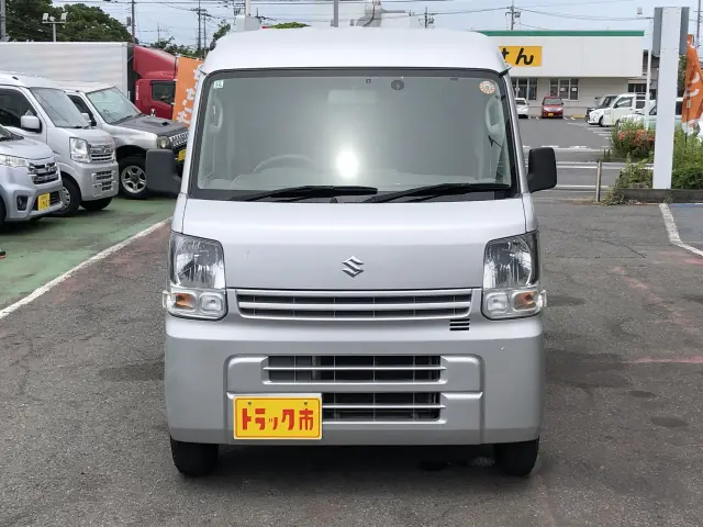 スズキ エブリイ HBD-DA17V(2WD)の写真2