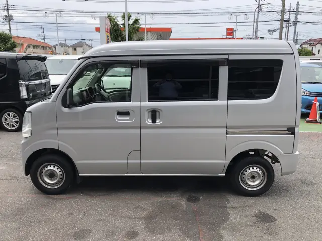 スズキ エブリイ HBD-DA17V(2WD)の写真11