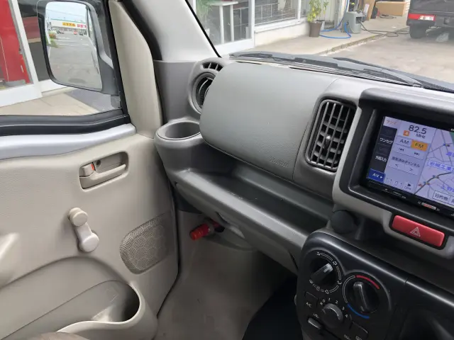 スズキ エブリイ HBD-DA17V(2WD)の写真43